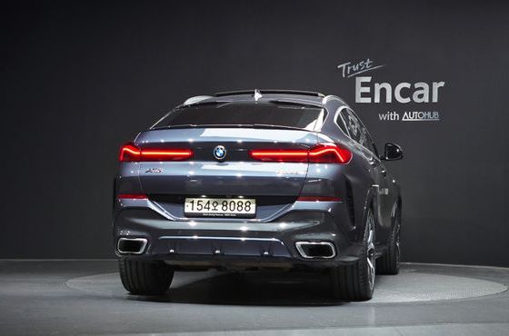 BMW X6 xDrive40i M Sport — пробег 48 491 км — фото 4 из 5