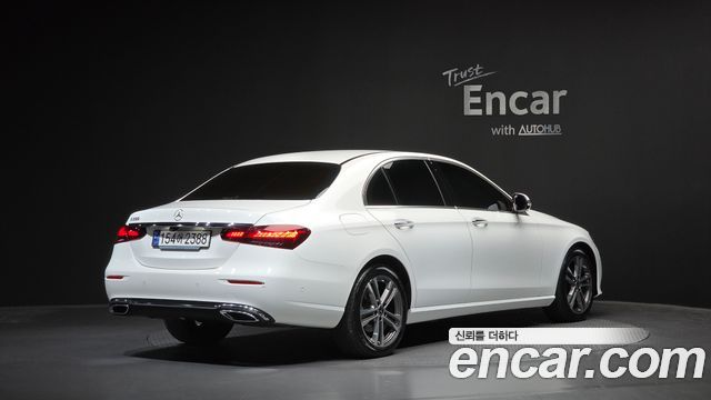 Mercedes-Benz E-Class из Кореи Encar