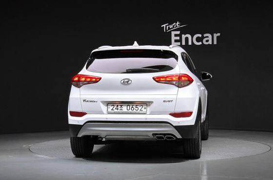 Hyundai Tucson Diesel 2.0 2WD Modern — пробег 105 640 км — фото 4 из 5