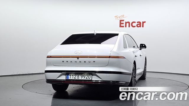 Hyundai Grandeur Calligraphy — пробег 38 941 км — фото 4 из 5