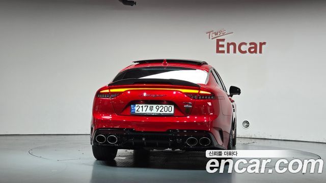 Kia Stinger 3.3 GT AWD Masters Turbo Package — пробег 80 012 км — фото 4 из 5