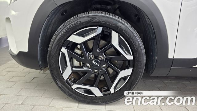Kia Seltos из Кореи Encar