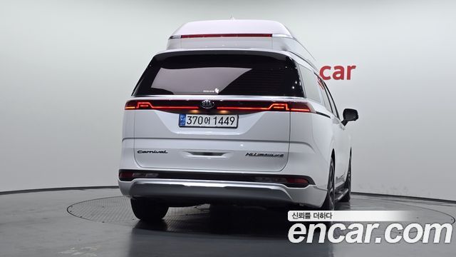 Kia Carnival из Кореи Encar