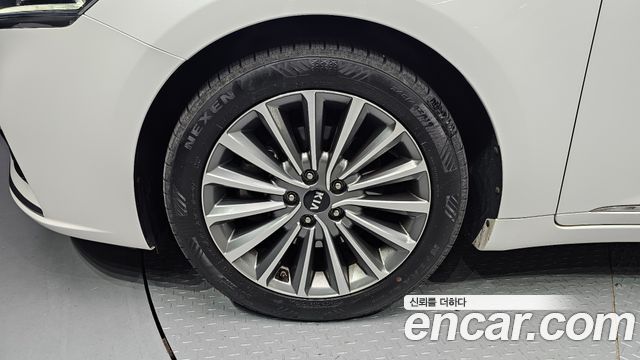 Kia K7 из Кореи Encar