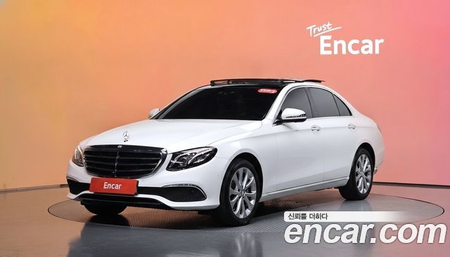 Mercedes-Benz E-Class из Кореи Encar