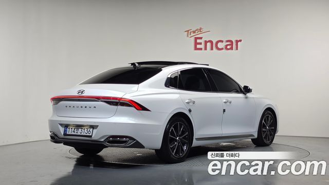 Hyundai Grandeur из Кореи Encar