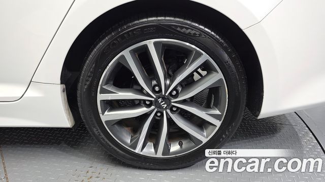 Kia K5 из Кореи Encar