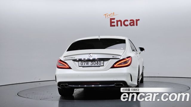 Mercedes-Benz CLS-Class из Кореи Encar