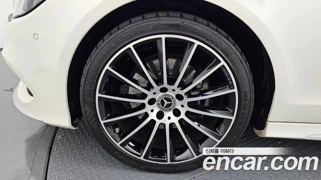 Mercedes-Benz CLS-Class из Кореи Encar
