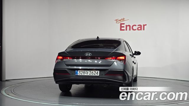 Hyundai AVANTE 1.6 Modern — пробег 9 758 км — фото 4 из 5