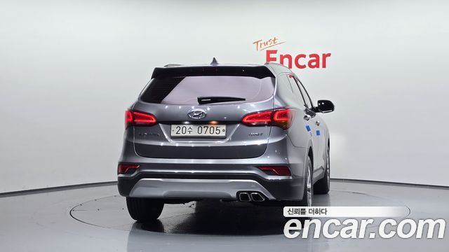 Hyundai Santafe Diesel 2.0 2WD Premium — пробег 110 860 км — фото 4 из 5