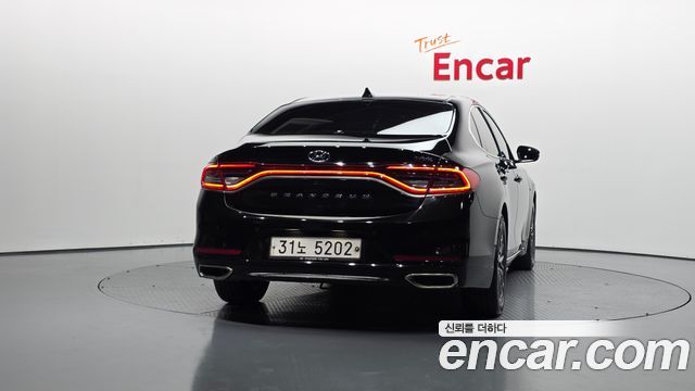 Hyundai Grandeur Exclusive Special — пробег 151 780 км — фото 4 из 5