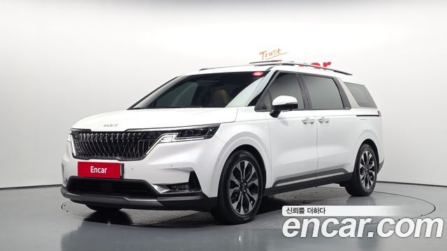Kia Carnival Gasoline 7-Seater Signature — пробег 120 187 км — фото 1 из 5