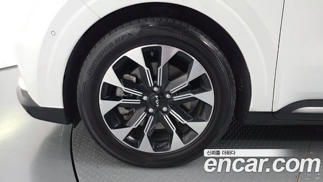 Kia Carnival Gasoline 7-Seater Signature — пробег 120 187 км — фото 5 из 5
