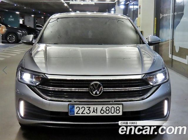 Volkswagen Jetta 1.5 TSI Prestige — пробег 9 369 км — фото 2 из 5