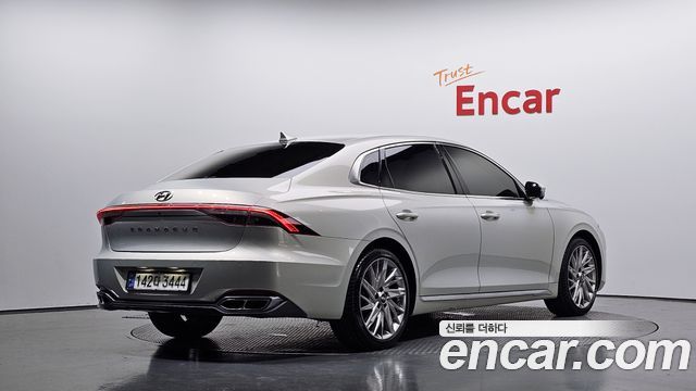 Hyundai Grandeur из Кореи Encar