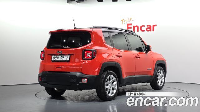 Jeep Renegade 2.4 Longitude High — пробег 51 875 км — фото 2 из 5