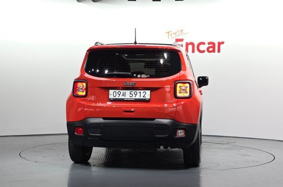 Jeep Renegade 2.4 Longitude High — пробег 51 875 км — фото 4 из 5