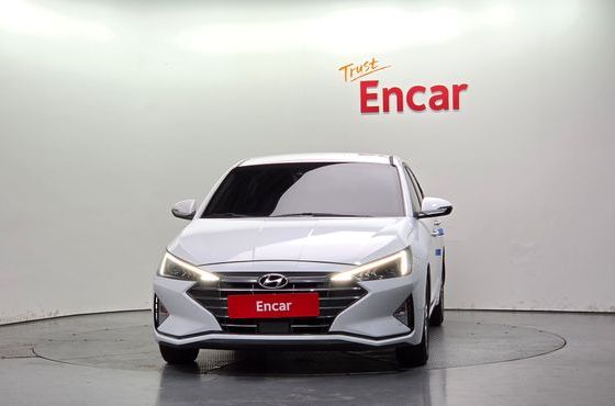 Hyundai AVANTE 1.6 Smart — пробег 29 068 км — фото 3 из 5