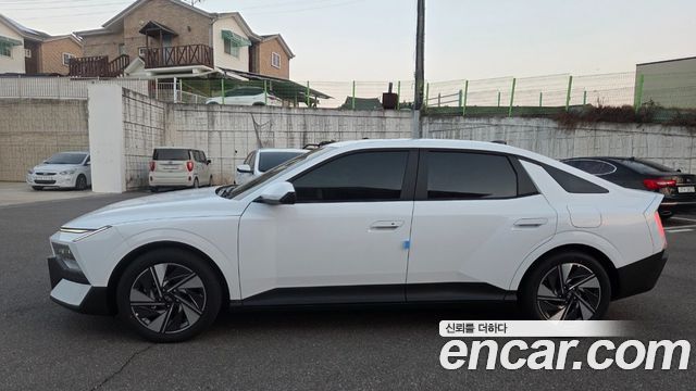 Hyundai AVANTE 2.0 Modern — пробег 3 400 км — фото 4 из 5
