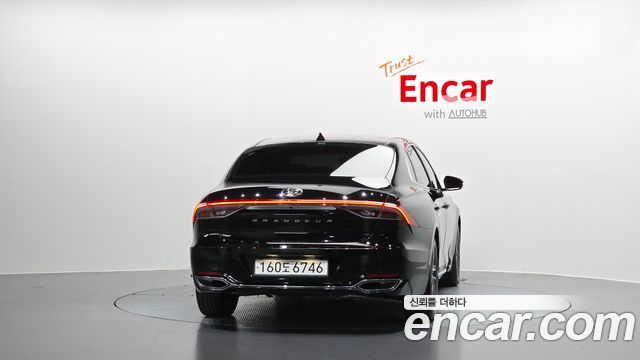 Hyundai Grandeur из Кореи Encar