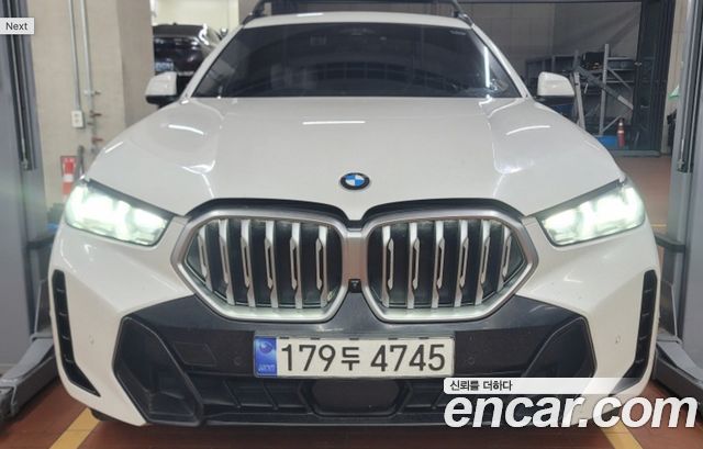 BMW X6 xDrive40i M Sport — пробег 63 744 км — фото 1 из 5
