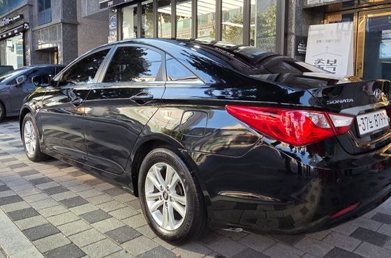 Hyundai Sonata LPi Luxury — пробег 111 000 км — фото 2 из 5