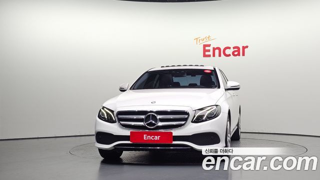 Mercedes-Benz E-Class из Кореи Encar
