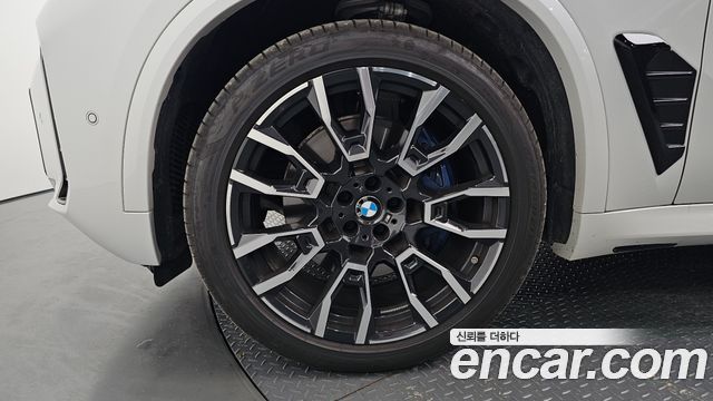 BMW X5 xDrive 30d M Sport — пробег 6 560 км — фото 5 из 5