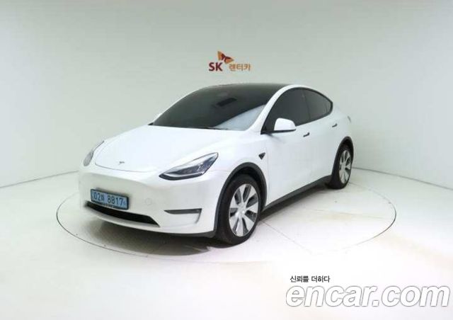 Tesla Model Y Long Range AWD — пробег 79 835 км — фото 1 из 5