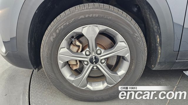 Kia Seltos из Кореи Encar