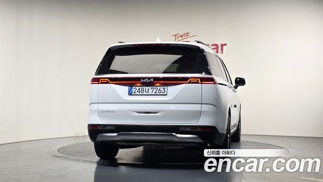 Kia Carnival Diesel 9-Seater Signature — пробег 32 486 км — фото 4 из 5