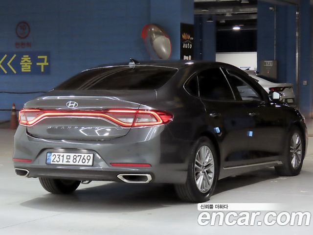 Hyundai Grandeur 2.4 Modern — пробег 29 830 км — фото 4 из 5