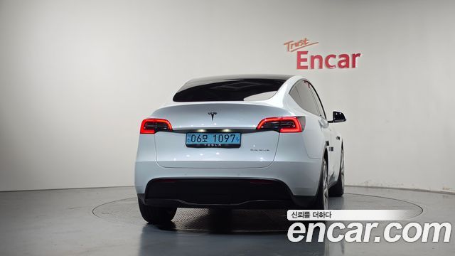 Tesla Model Y Long Range AWD — пробег 91 787 км — фото 4 из 5