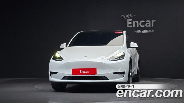 Tesla Model Y RWD — пробег 37 105 км — фото 3 из 5