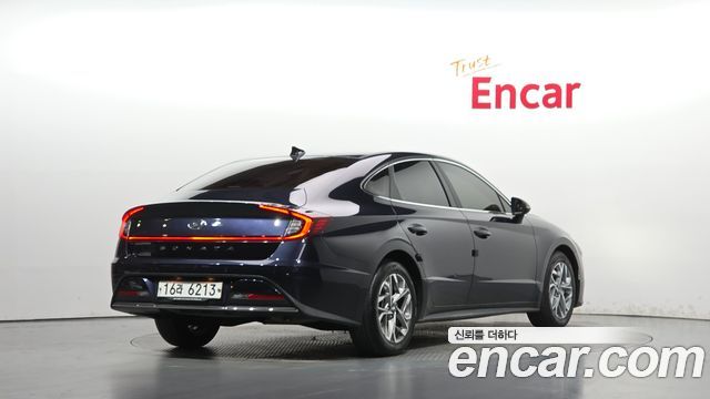 Hyundai Sonata 2.0 Premium — пробег 98 663 км — фото 2 из 5