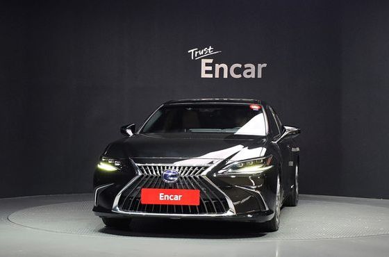 Lexus ES Executive — пробег 107 706 км — фото 3 из 5