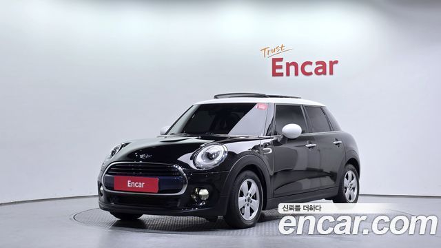 Mini Cooper 5Door Mid 3rd — пробег 91 787 км — фото 1 из 5