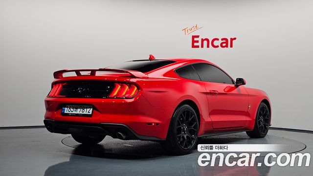 Ford Mustang Coupe — пробег 38 309 км — фото 2 из 5