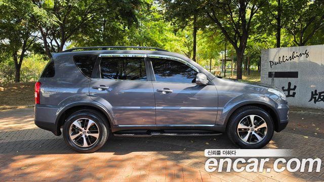 Ssangyong Rexton 2.2 4WD RX7 Luxury — пробег 53 272 км — фото 3 из 5