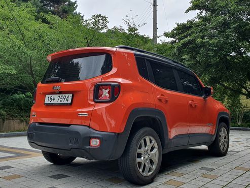Jeep Renegade 2.0 Diesel Longitude AWD — пробег 67 411 км — фото 3 из 5