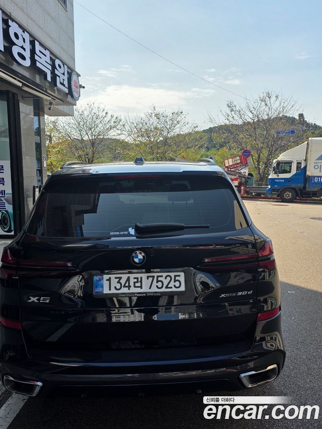 BMW X5 xDrive 30d M Sport — пробег 5 950 км — фото 4 из 5