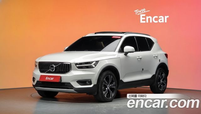 Volvo XC40 T4 Inscription — пробег 59 482 км — фото 1 из 5