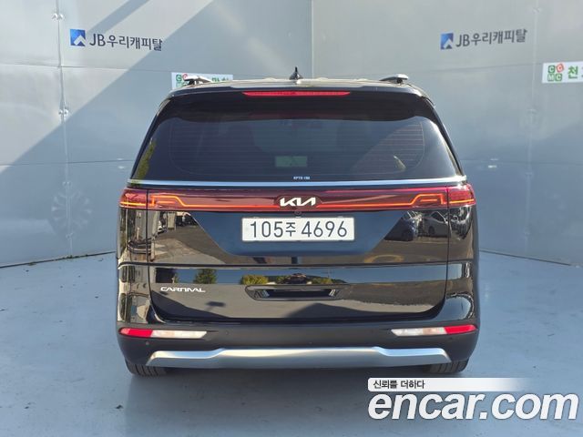 Kia Carnival Diesel 9-Seater Noblesse — пробег 151 355 км — фото 4 из 5
