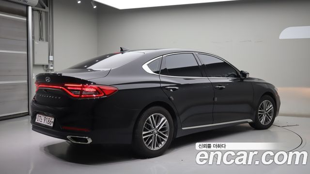 Hyundai Grandeur из Кореи Encar