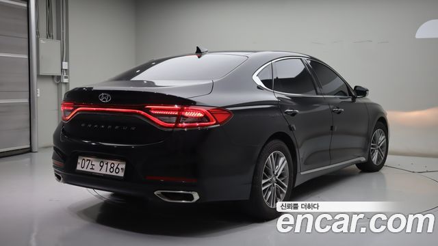 Hyundai Grandeur из Кореи Encar