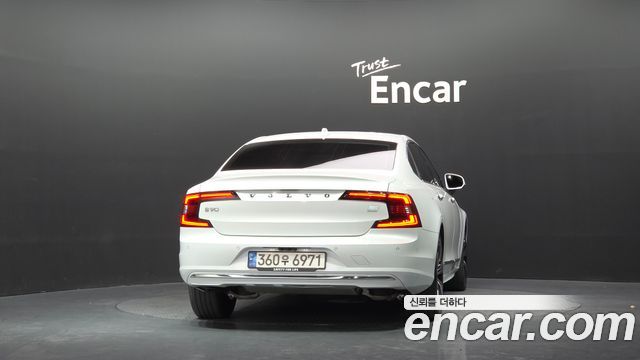 Volvo S90 T8 AWD Ultimate Bright — пробег 48 363 км — фото 4 из 5