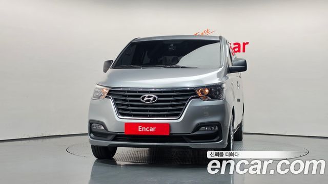 Hyundai Starex Wagon 11-Seater Modern — пробег 40 982 км — фото 3 из 5