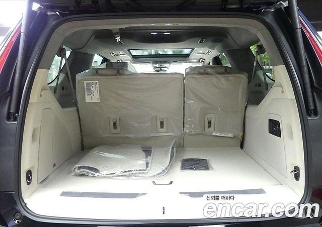 Cadillac Escalade 6.2 ESV ESV Premium Luxury Platinum — пробег 0 км — фото 4 из 5