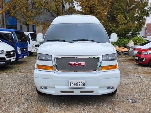 GMC Savana 6.0 — пробег 61 919 км — фото 3 из 5